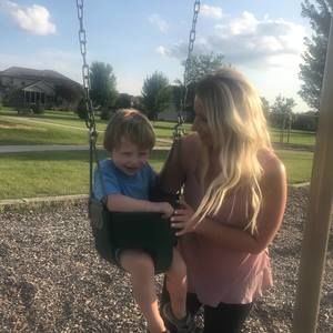 Meet your Posher, Ali